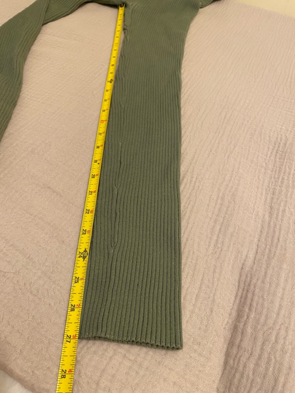 lunya Olive Ribbed Leggings. Size M - Picture 9 of 10